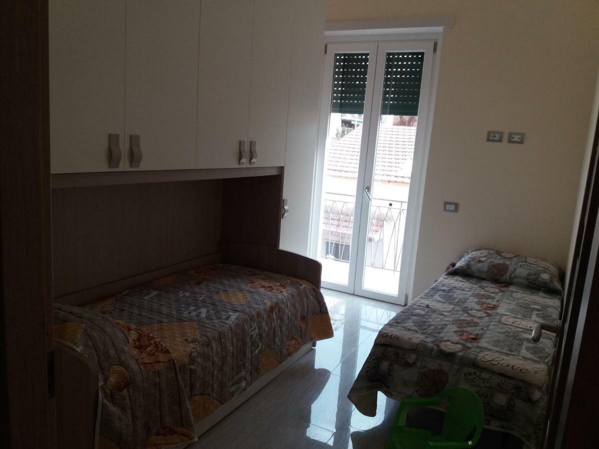 La Casa Del Fornaio Apartment Ciampino Bagian luar foto